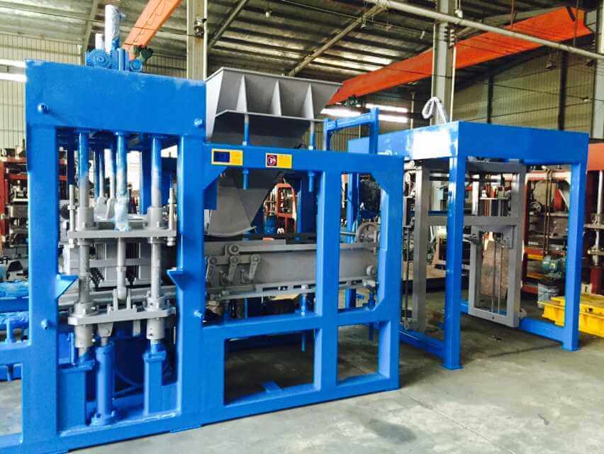 Yixin Concrete Block Machine QT15-15 Big Output Machine 