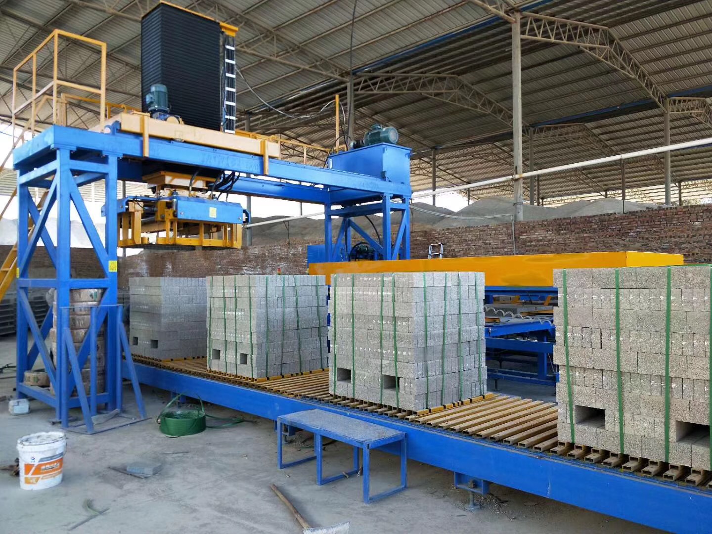 QT10-15 India Fly Ash Brick Making Production Machine Price 